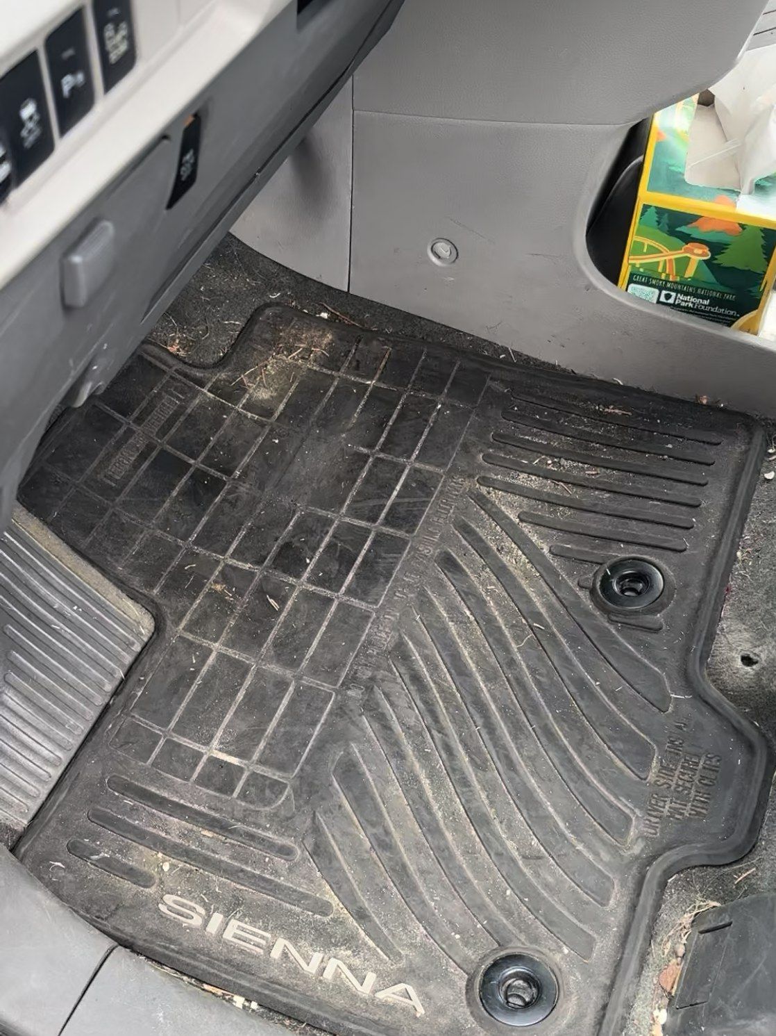 Toyota Sienna floor mat, before